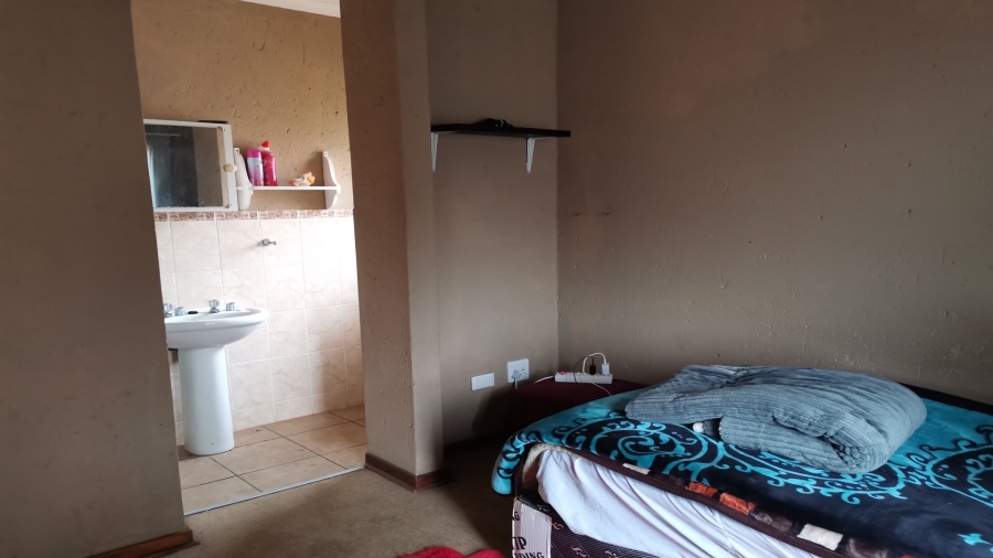 3 Bedroom Property for Sale in Baillie Park North West